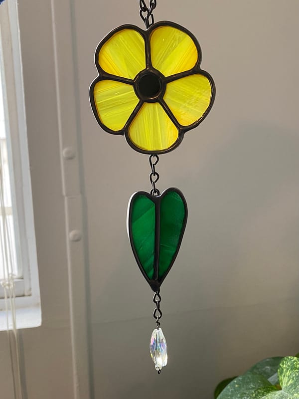 Mini flower chain - yellow