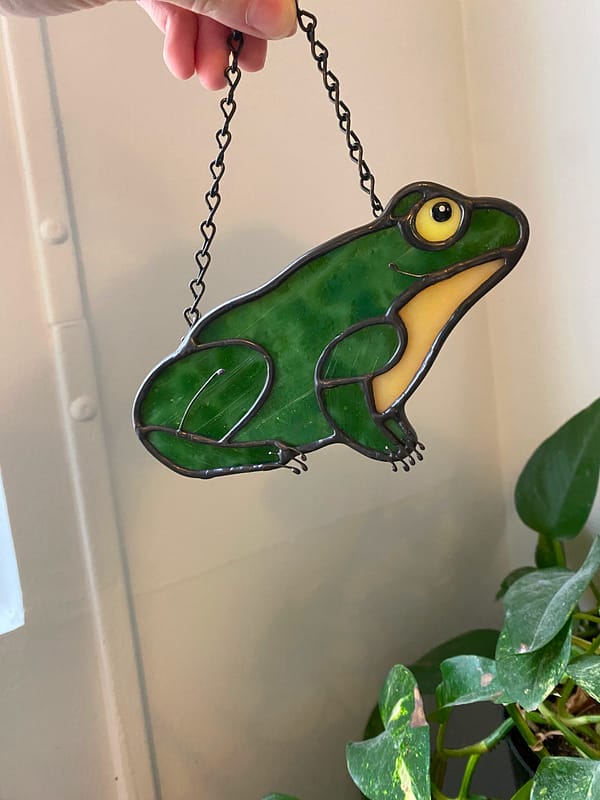 Frog Friend - Mottled Green